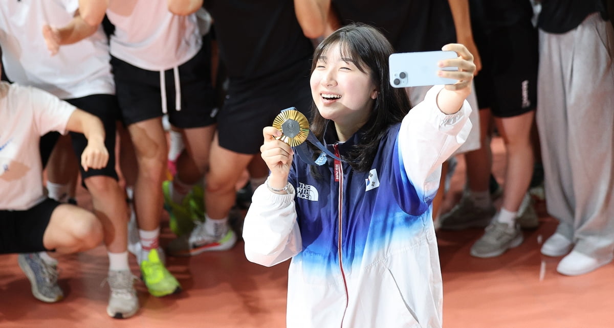 气势不能输！国足主帅伊万放出豪言：要有拿分的决心！