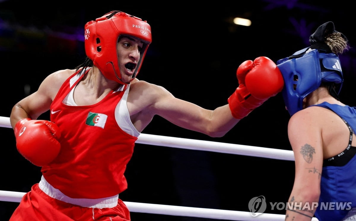 郑成龙出击失误 久保藤次郎后点捡漏破门 鸟栖砂岩1-1扳平比分