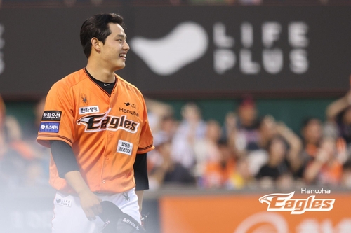 萨顿：看好利物浦客场1-0击败阿森纳，曼城4-0大胜南安普顿
