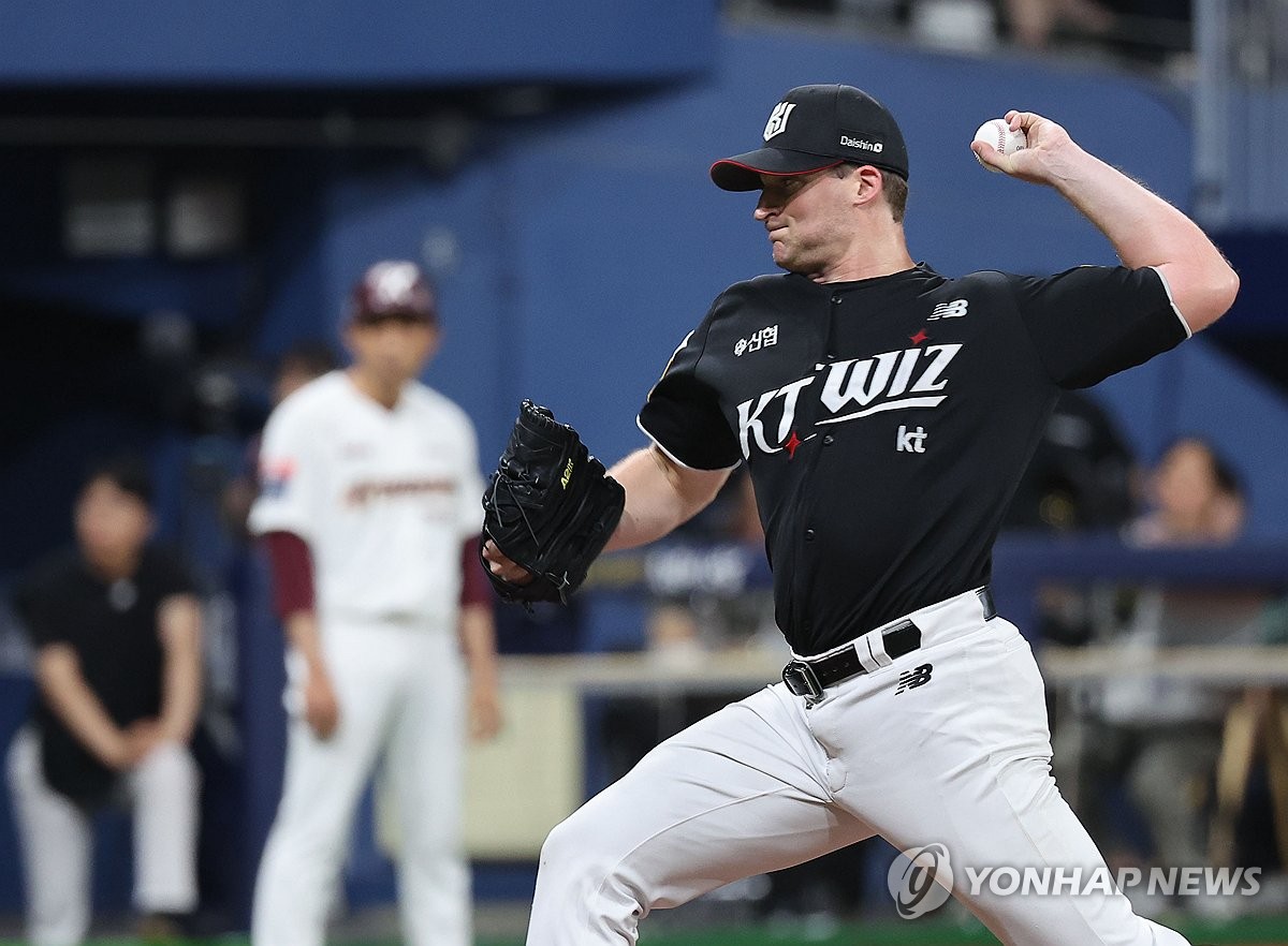 ⚽意甲战报：赖因德斯双响，莫拉塔建功，AC米兰3-0完胜恩波利