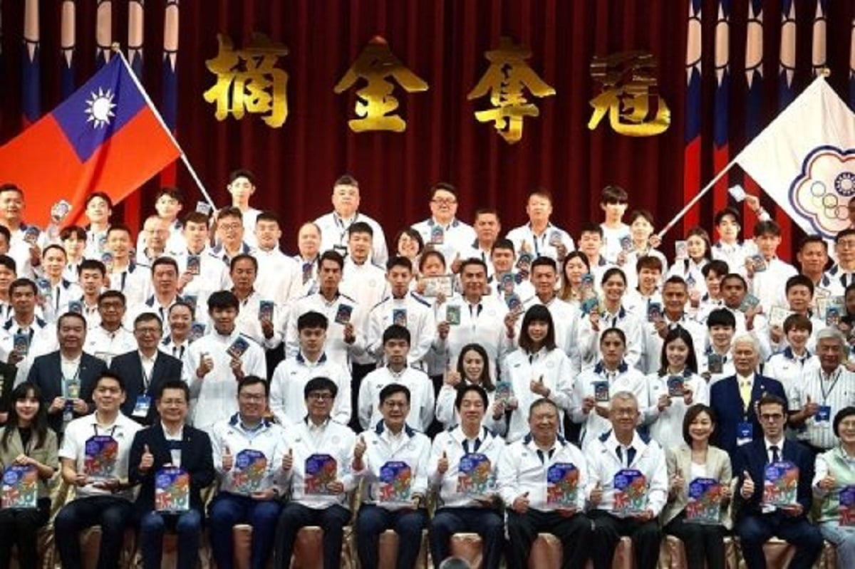 西甲-马竞3-0瓦伦西亚升至第三 阿尔瓦雷斯西甲首球