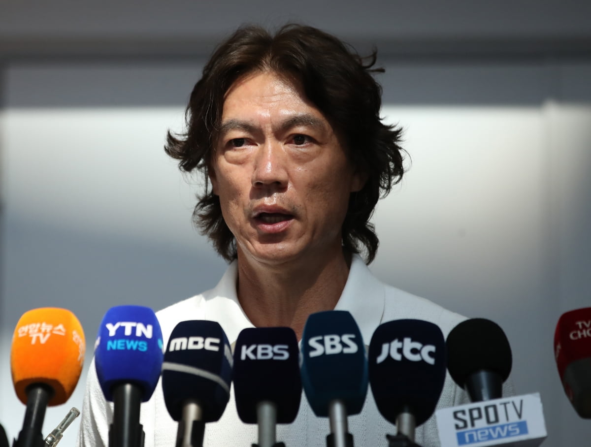 印尼归化国脚小赖因德斯：告诉我哥，在2026年世界杯上等我