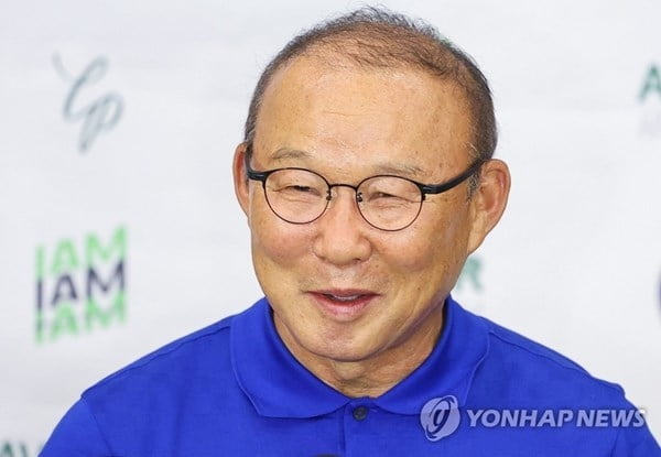 1.8亿英镑打水漂！曼联高层无人为闹剧担责 新管理层也不过尔尔