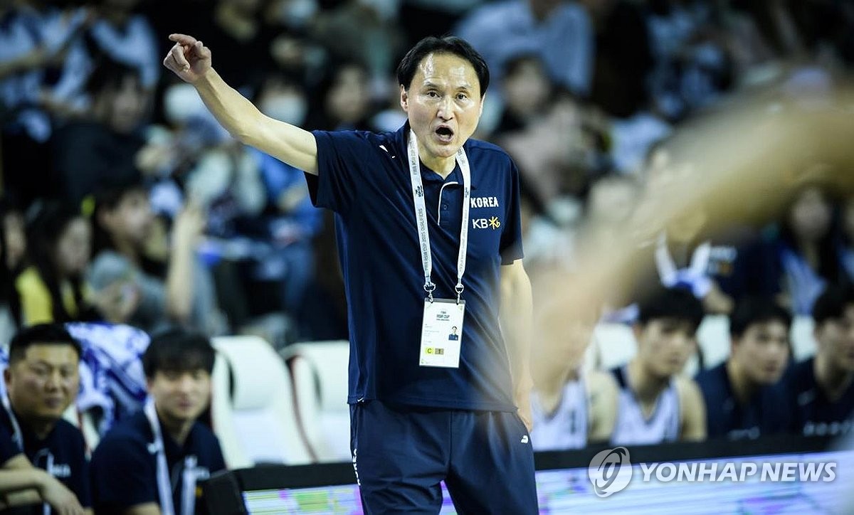 ⚽美职联战报：博安加点射 奥利维拉爆射得手  洛杉矶FC主场2-1温哥华白帽