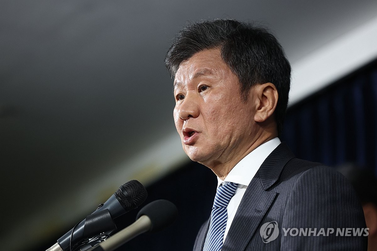 英超-曼联2-1绝杀曼城结束连败 B费点射迪亚洛造点+绝杀、