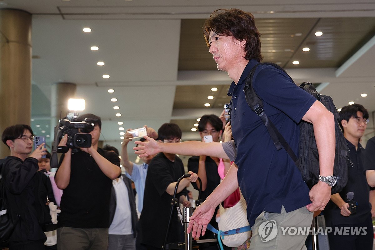 恩波利vs佛罗伦萨全场数据：射门数8-13，射正数1-0