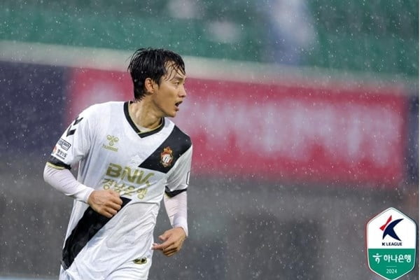 恩瓦内里收获联赛首球！阿森纳3-0锁定胜局